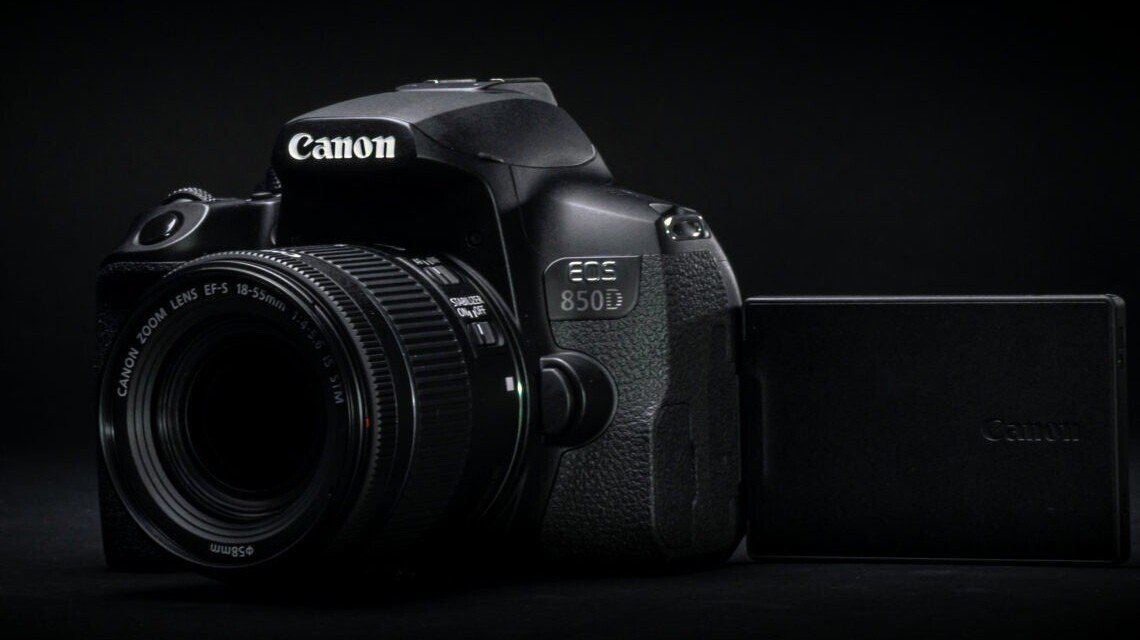Обзор фотоаппарата Canon EOS 850D
