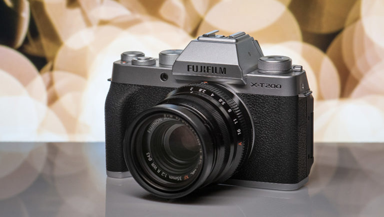 Fujifilm X-T200