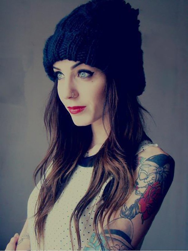 Фото красивых девушек с татуировками: большая подборка 1 фото