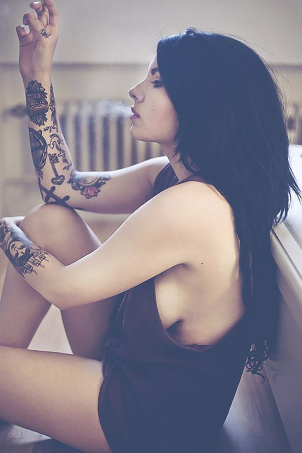 Фото красивых девушек с татуировками: большая подборка 9 фото