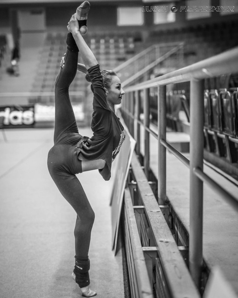 Фото красивых гимнасток: гибкие и талантливые 3