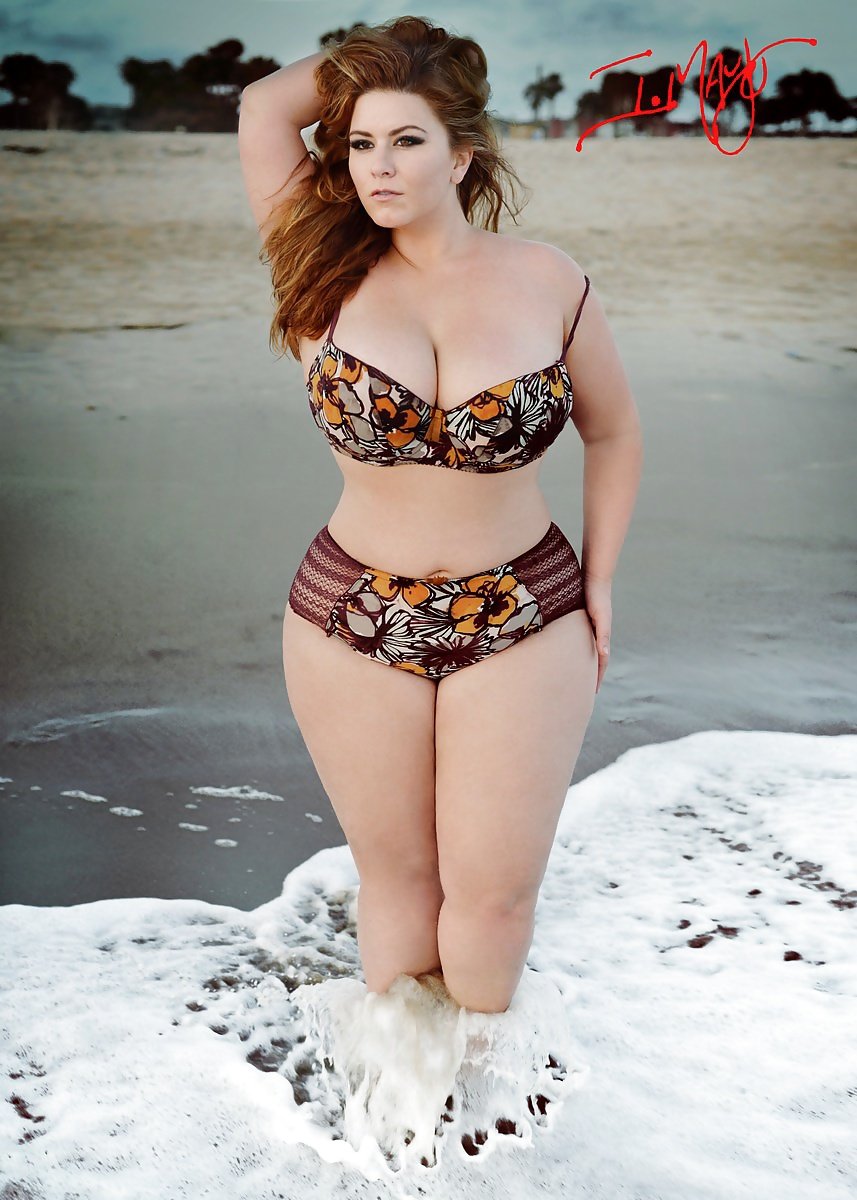 Curvaceous beauties: there is something to hold on to 15 