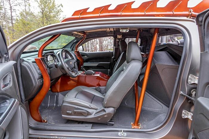 «Химера» — безумный внедорожник, созданный из пикапа Chevrolet (16 фот6