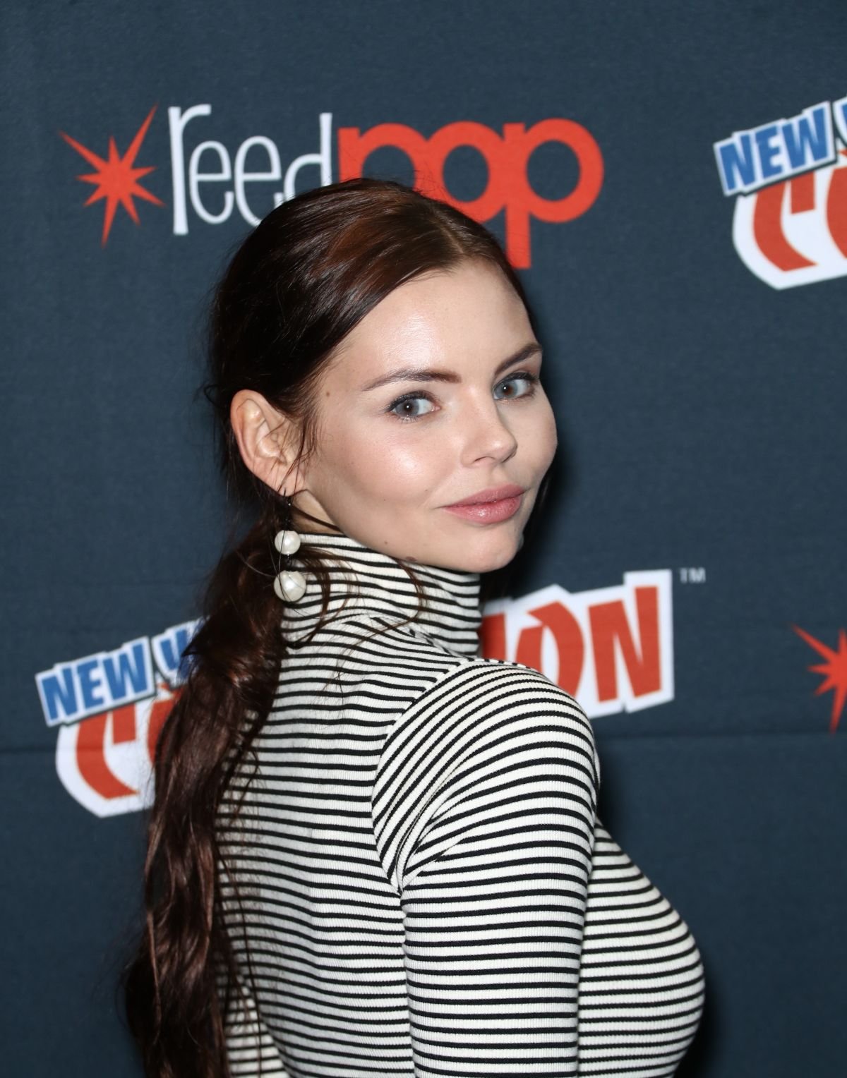 Eline Powell - Photo of the star of the TV series "Siren" .