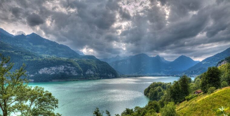 Озера в Швейцарских Альпах: красота (15 Фото)