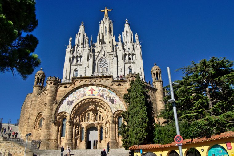 Храм Святого сердца на горе Тибидабо (Барселона) - 18 Фото 14