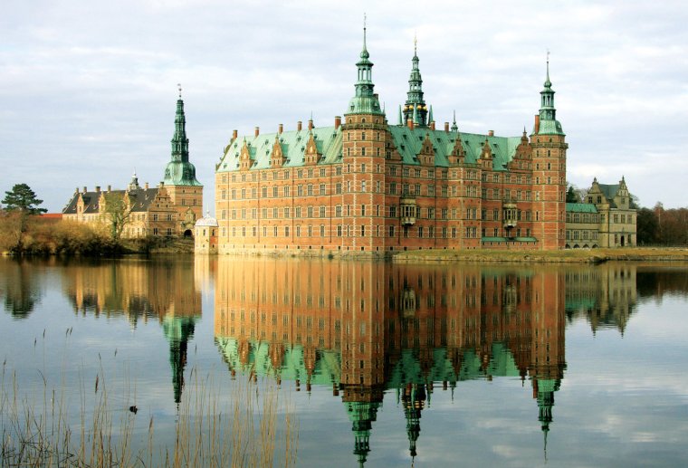 Дворец Фредериксборг в Копенгагене (Дания) - 15 Фото 2 Фредериксборг