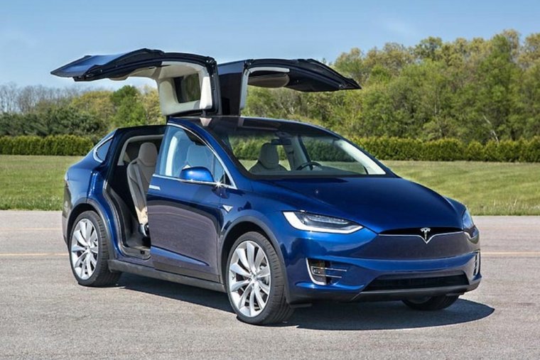 Качественные фото Tesla Model X 1