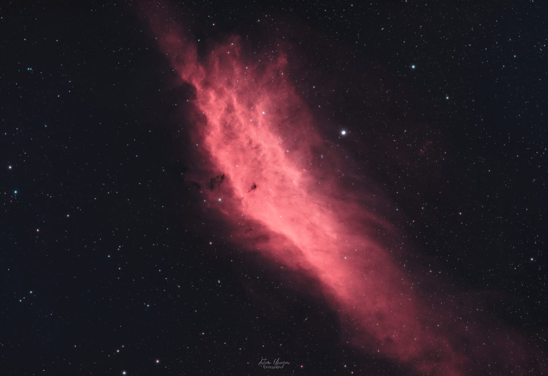 Туманность Калифорния (NGC1499): версии SHO и HOO (Фото) 1 туманность
