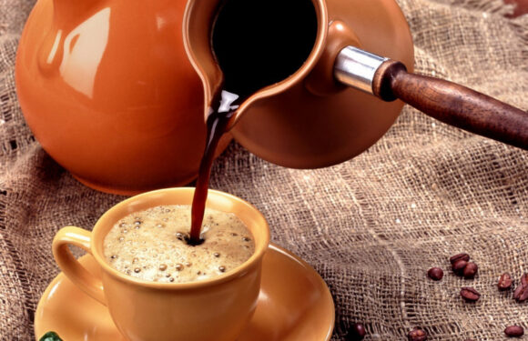 Как правильно варить кофе в турке