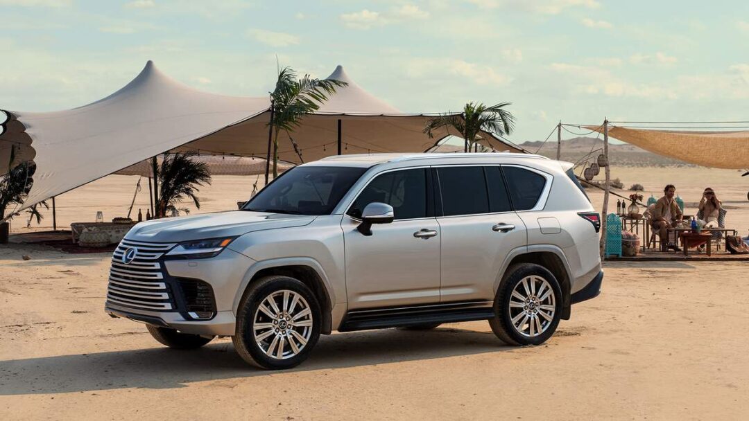 Lexus LX – авто для тех, кто ищет гармонию маневренности и эстетики 2 Lexus LX