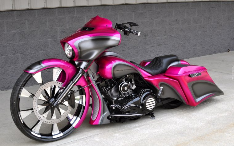 Розовые мотоциклы: гламурней некуда (38 ФОТО) 11 Розовые мотоциклы