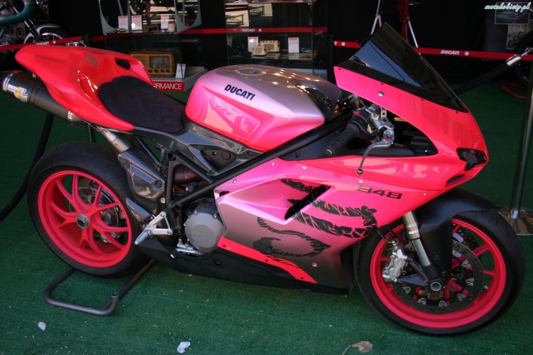 Розовые мотоциклы: гламурней некуда (38 ФОТО) 22 Розовые мотоциклы