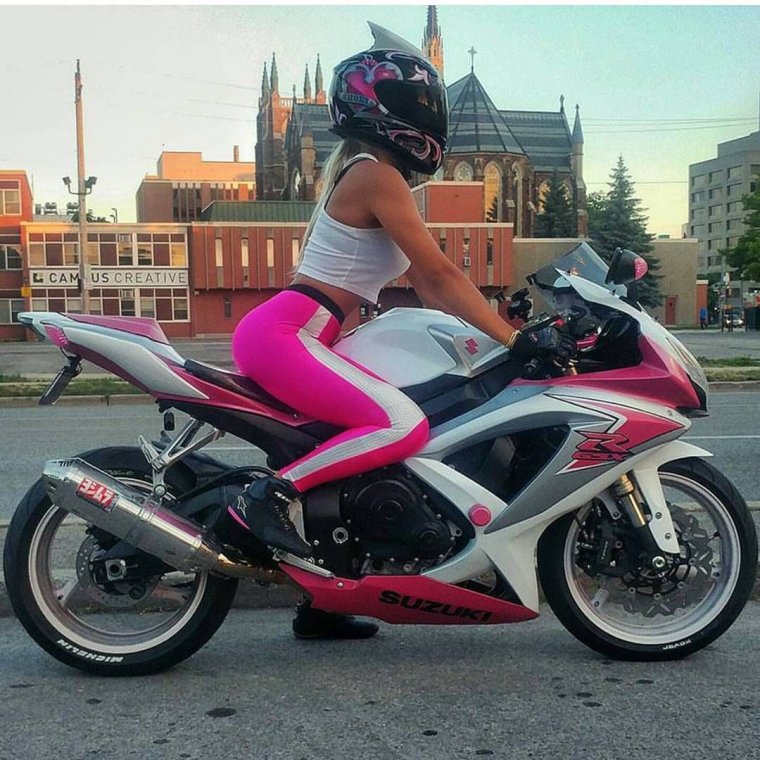 Розовые мотоциклы: гламурней некуда (38 ФОТО) 37 Розовые мотоциклы