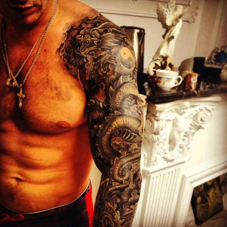 Мужские тату на всю руку (48 фото)18