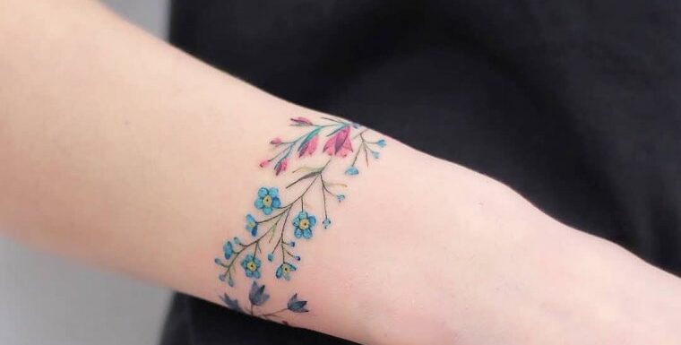 🖤 Татуировки: браслет на руке для девушек (35 фото)