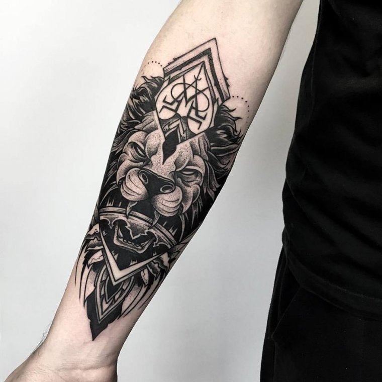Татуировки для мужчин на руке (54 фото)18
