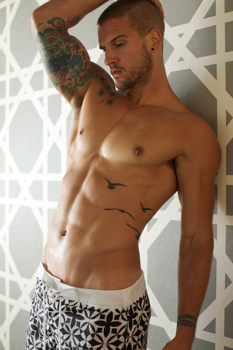 Мужские тату на ребрах (28 фото)4