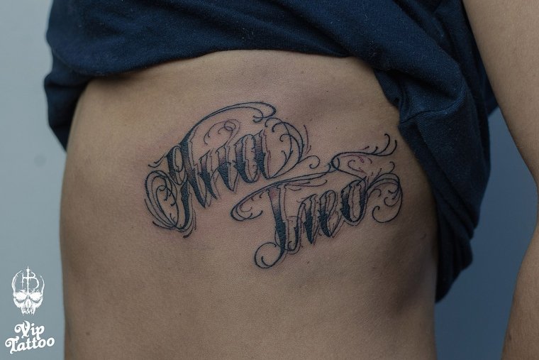 Мужские тату на ребрах (28 фото)19