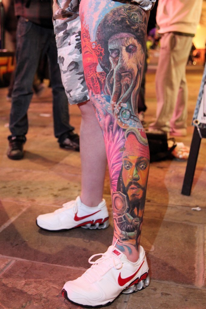 Мужские татуировки на ноге (46 фото)21