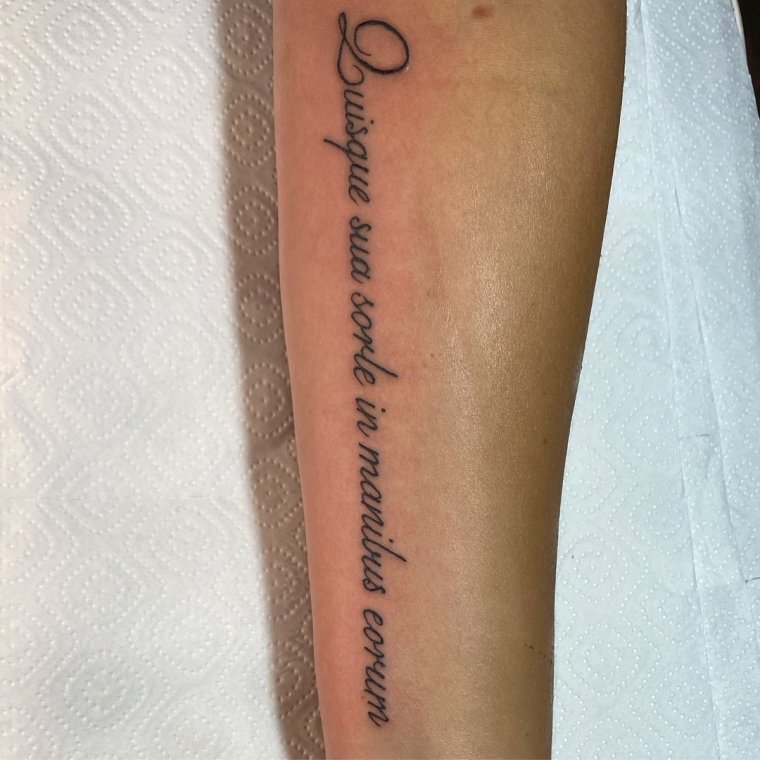 Тату на латыни дорогу осилит идущий (47 фото)46
