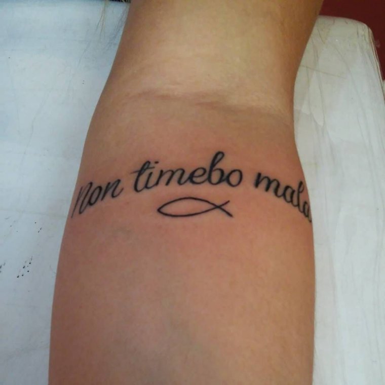 Тату на латыни дорогу осилит идущий (47 фото)21