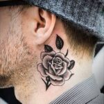 🖤 Татуировки на шею для парней: варианты (40 фото) 20 Деми Роуз