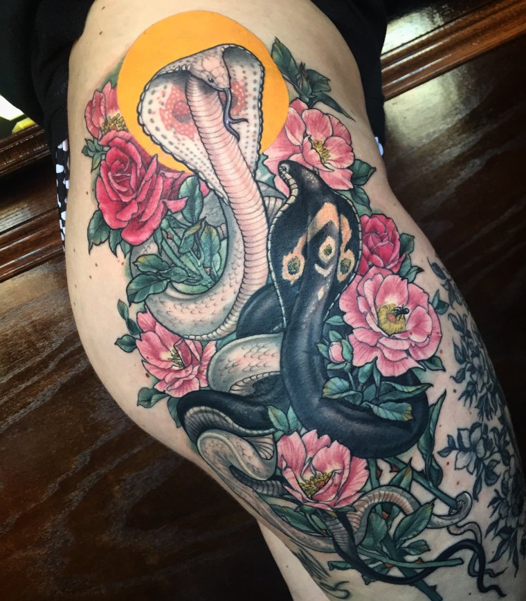 Тату роза со змеей (48 фото)16