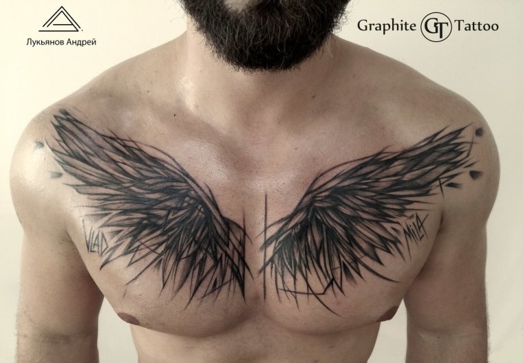 Татуировка крылья на груди (50 фото)40