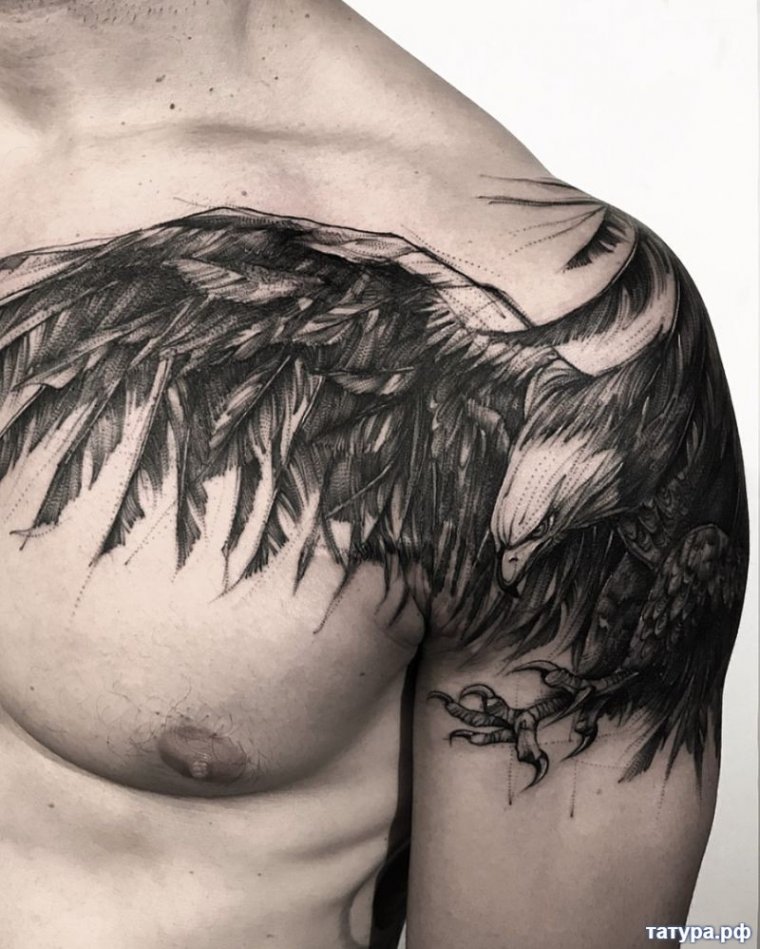 Татуировка крылья на груди (50 фото)37