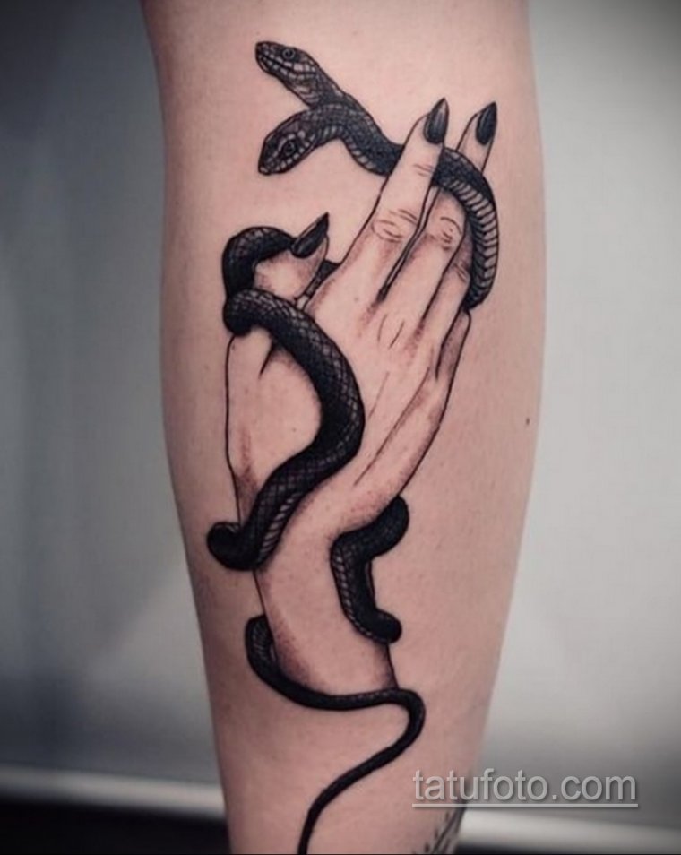 Татуировка змея вокруг руки (48 фото)13