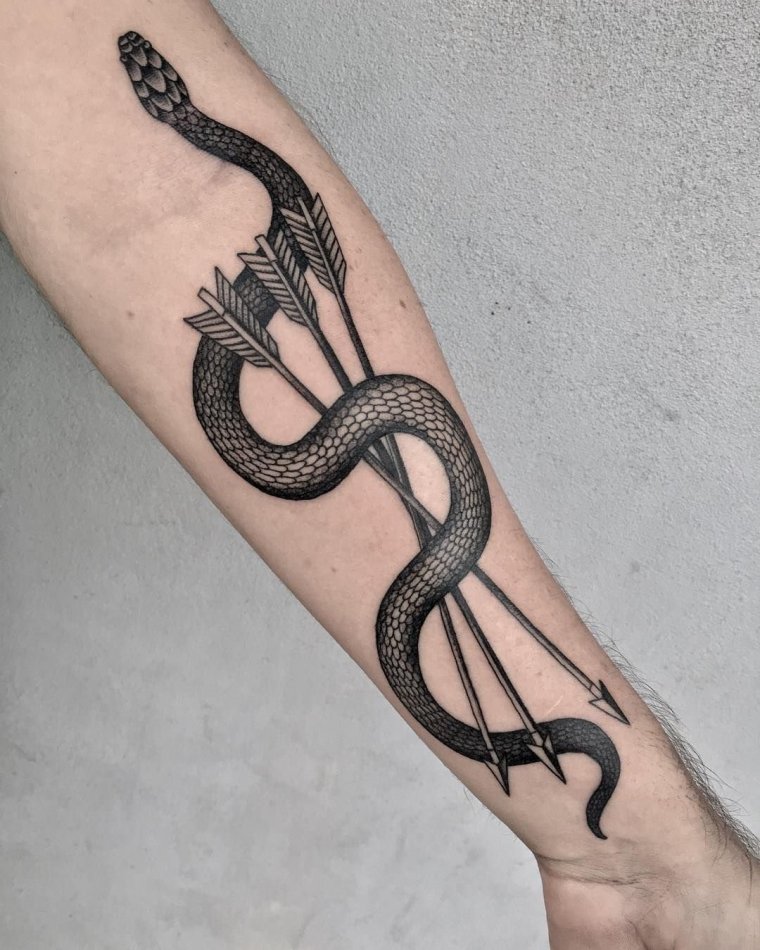 Татуировка змея вокруг руки (48 фото)5