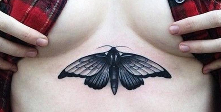 🖤 Тату под грудью: женские — для смелых девушек (43 фото)