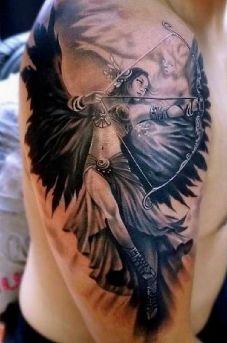 Татуировки для мужчин на плече (39 фото)23