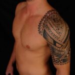 🖤 Татуировки на плече для мужчин (37 фото) 4 уход