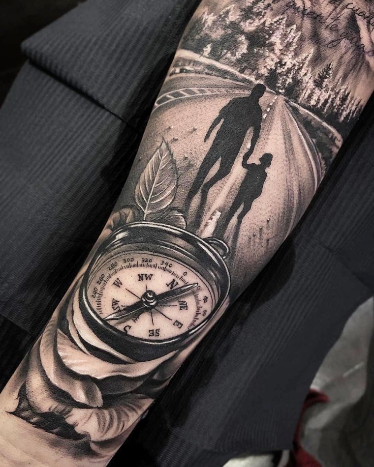 Мужские тату часы на предплечье (39 фото)0