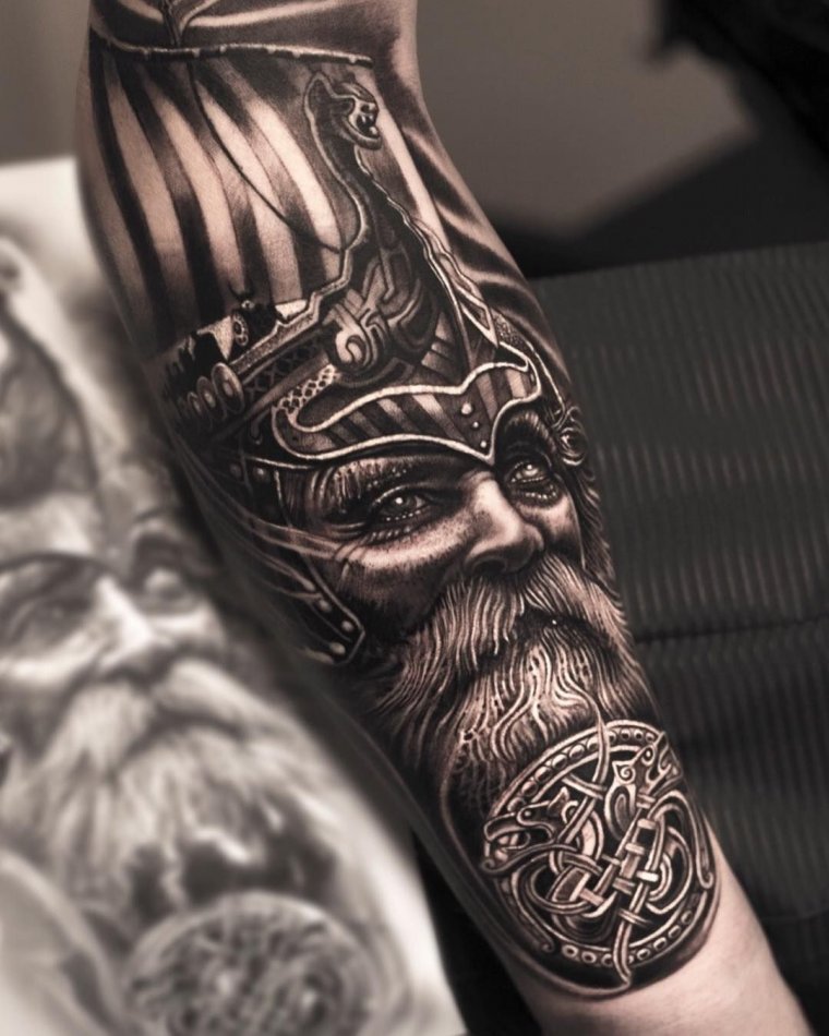 Славянские тату на предплечье (39 фото)24