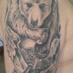 🖤 Татуировка - коловрат с медведем: для мужчин (38 фото) 28 Olivia Brower