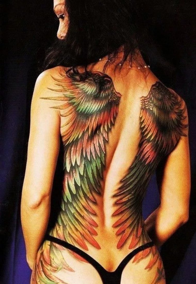 Женские татуировки на спине (50 фото)35