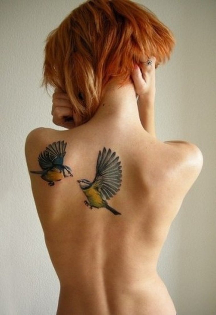 Женские татуировки на спине (50 фото)16
