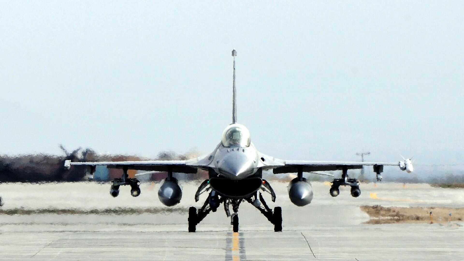 F-16 Fighting Falcon: история, факты и модификации самого массового истребителя 1 F-16