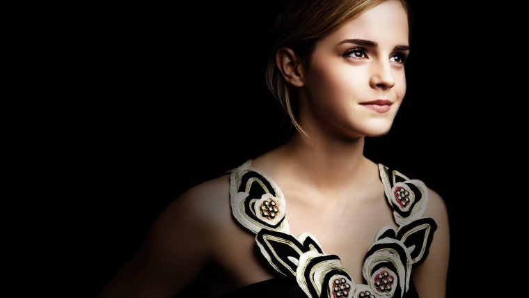 Тату Эммы Уотсон - подборка (47 фото) 38