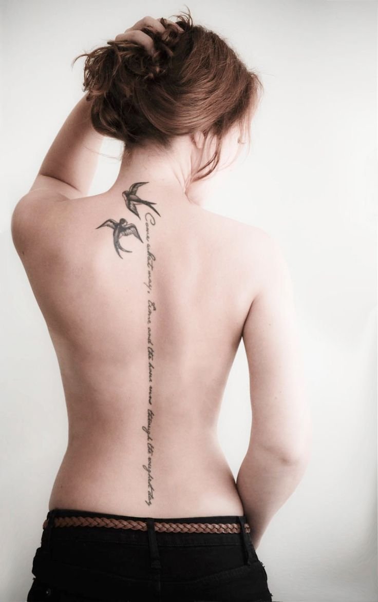 Женские татуировки вдоль позвоночника (46 фото) 7