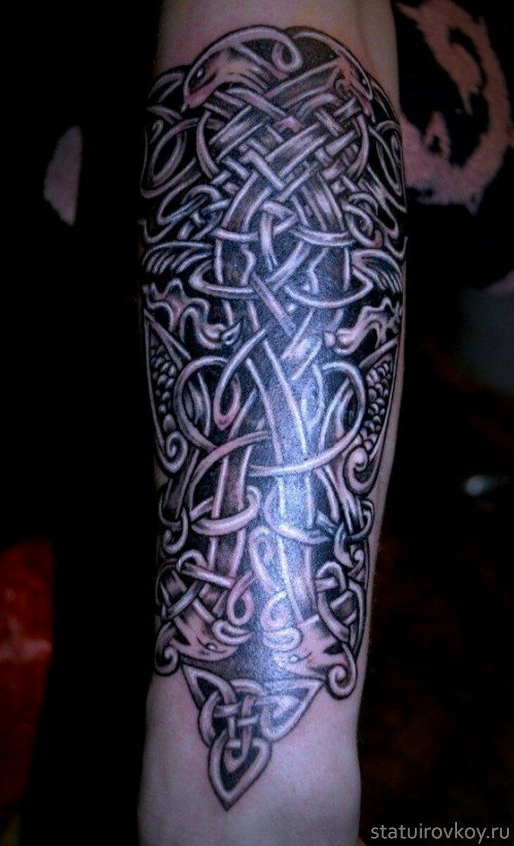 Славянские тату для мужчин (34 фото) 26 тату
