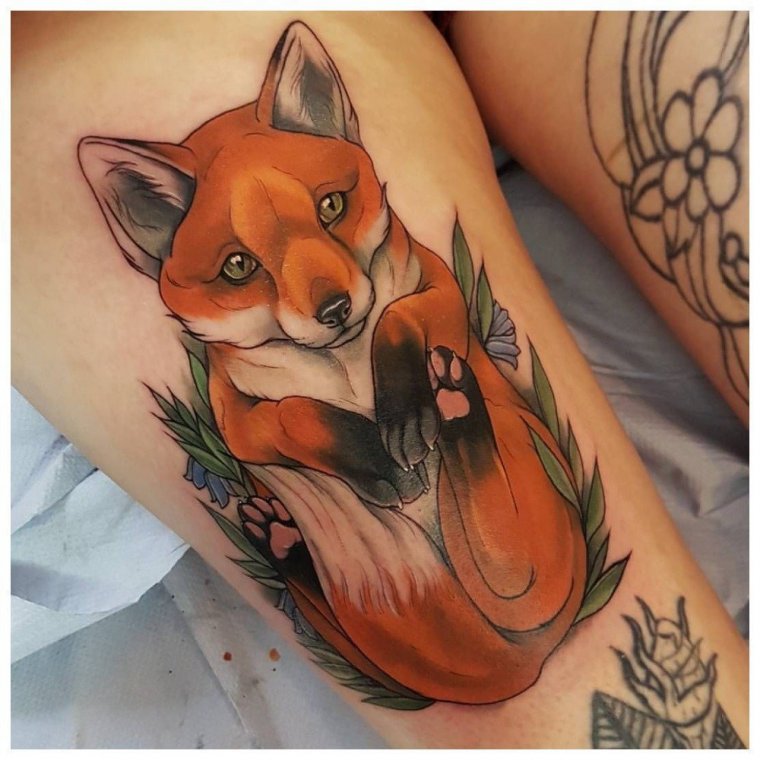 Тату лиса для девушек