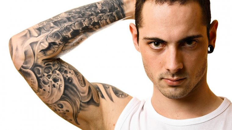 Популярные татуировки для мужчин (49 фото)