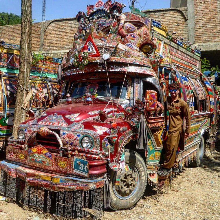 Кабины пакистанских грузовиков