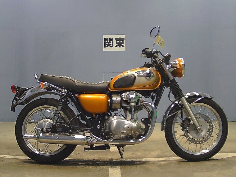 Мотоцикл Kawasaki w800