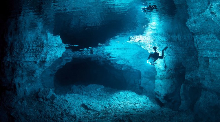 Подземное море и подводные пещеры (45 фото) 35