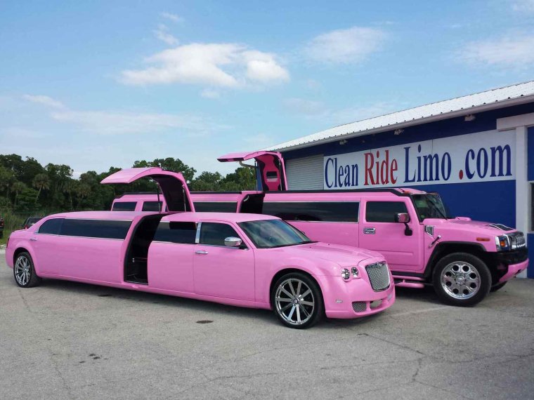 Лимузин розовый Бентли